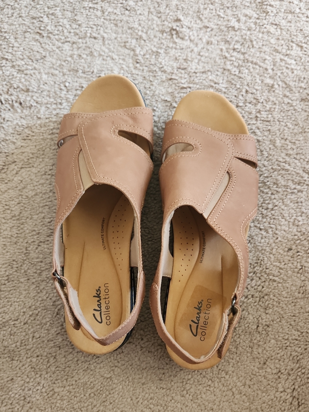 Clarks Women's Blush Tan Leather Slingback Sandals